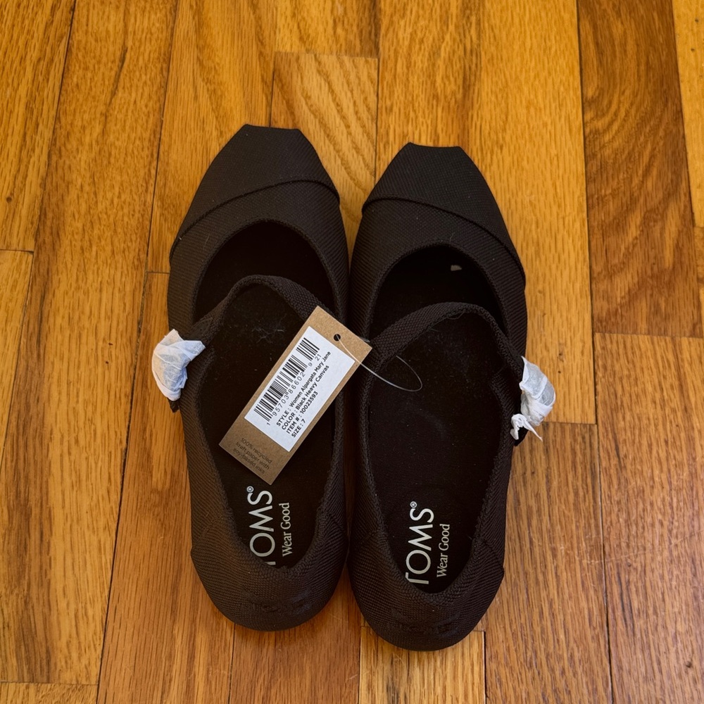 Toms Black Canvas Slip-On with Branded Tag
